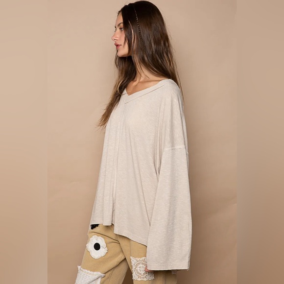 POL Oversized Ribbed Long Sleeve Top - Picture 2 of 5